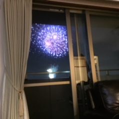 瀬戸物まつりではリビングから花火見学出来ます(居間)